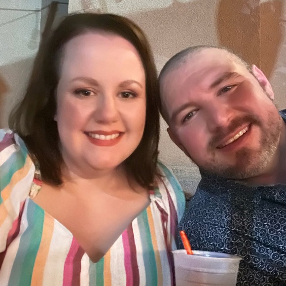 Meet your Posher, Tiffany - Picture 5 of 5